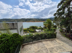 Bella Lago Calima